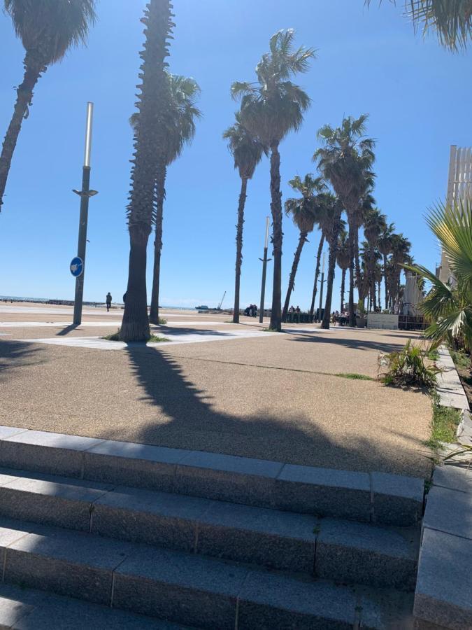 App T2 Climatise , Plage 200 M Сет Екстериор снимка